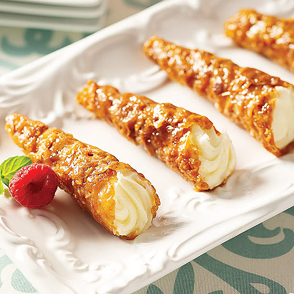Mini Cheesecake Praline Cones